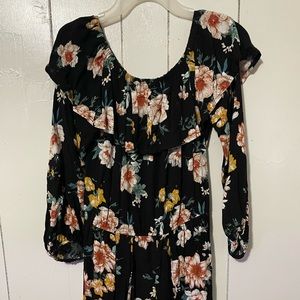 Romper with flower design